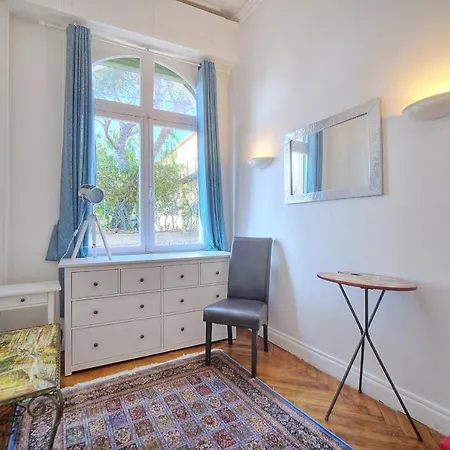 Immogroom -terrace With Garden - Quiet - Air-conditioner * Cannes